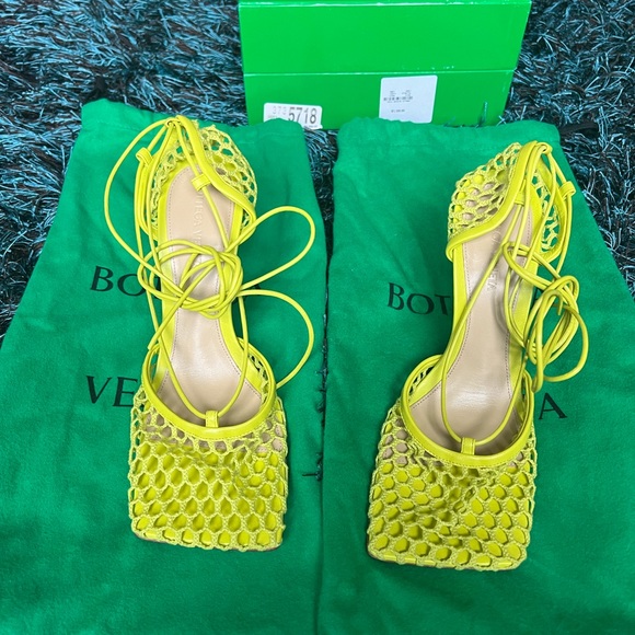 Brand new Authentic Bottega Veneta Stretch Sandals 💚 - Picture 6 of 11